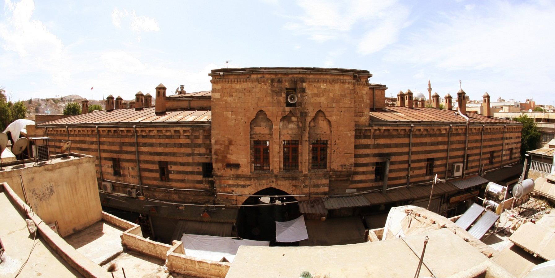 Şanlıurfa’da asırlardır canlılığını koruyan kervansaray: Gümrük Hanı